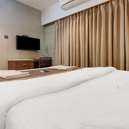 Hotel Leela กาลยัน ภายนอก รูปภาพ