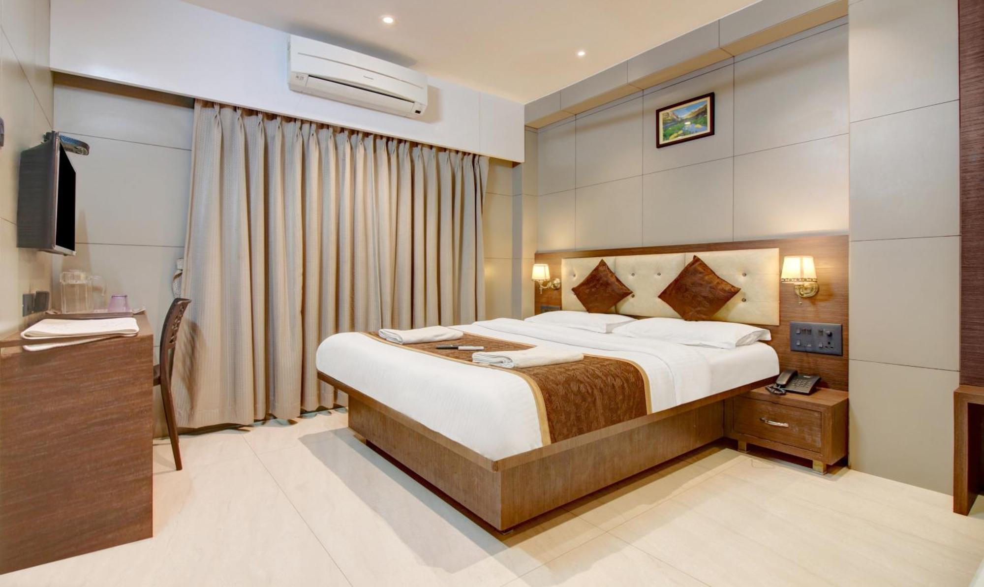 Hotel Leela กาลยัน ภายนอก รูปภาพ