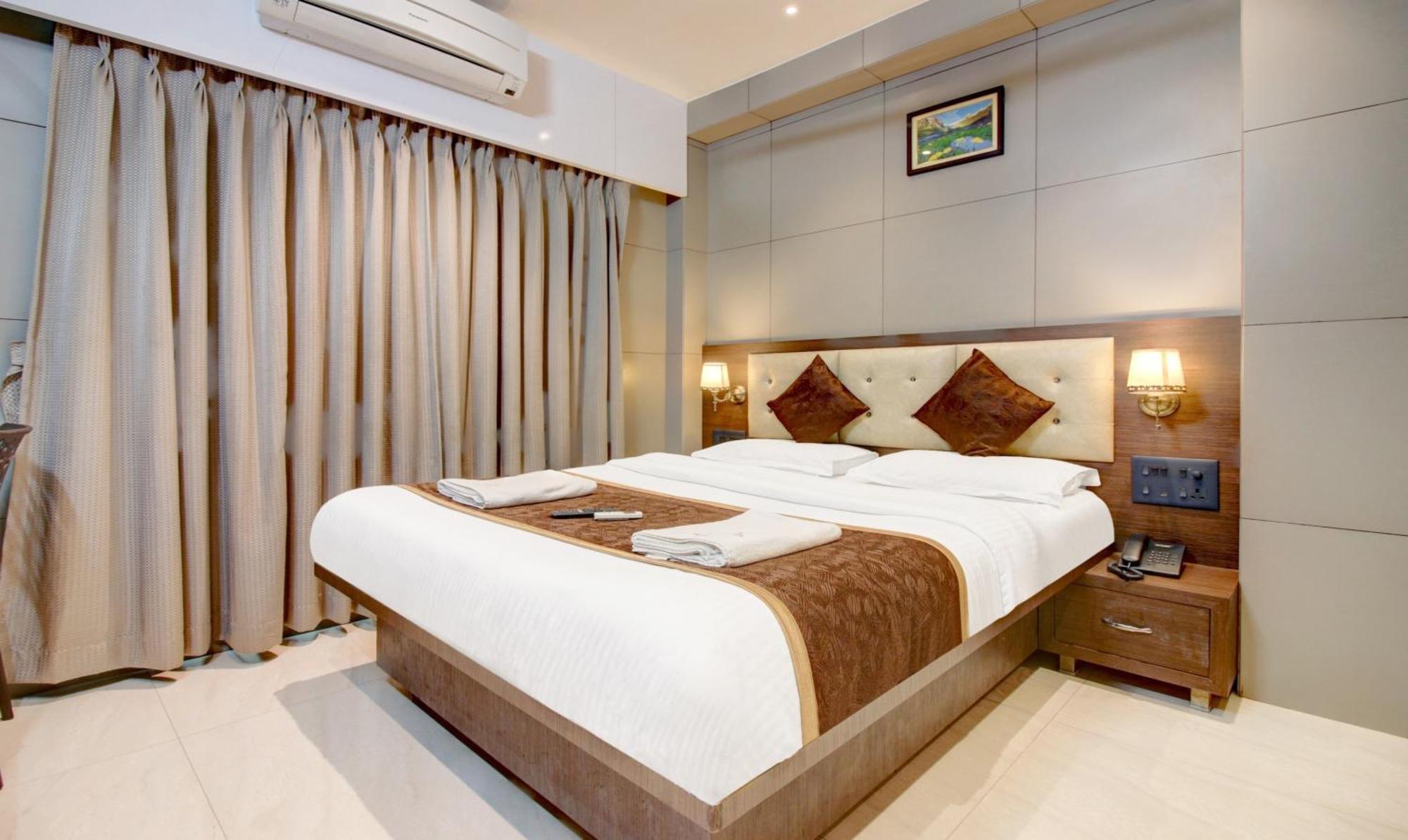 Hotel Leela กาลยัน ภายนอก รูปภาพ