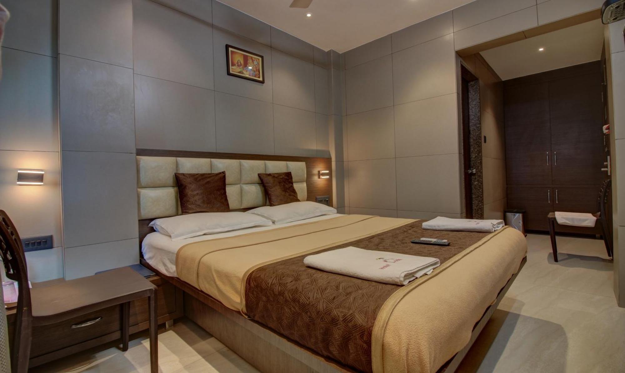 Hotel Leela กาลยัน ภายนอก รูปภาพ